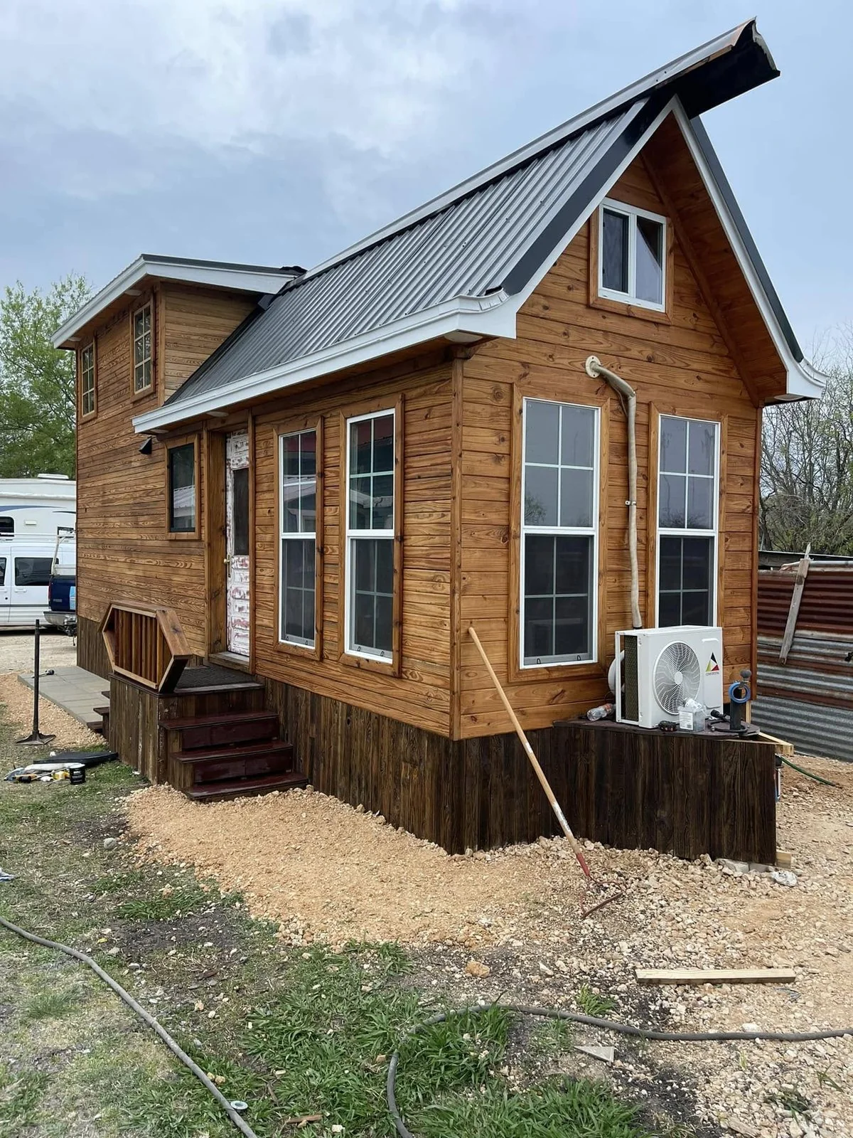 Tiny Homes & Cabins in Georgetown